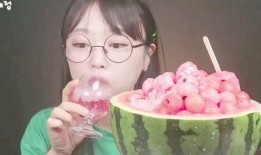 猎奇吃瓜群,揭秘网络社交背后的秘密与狂欢